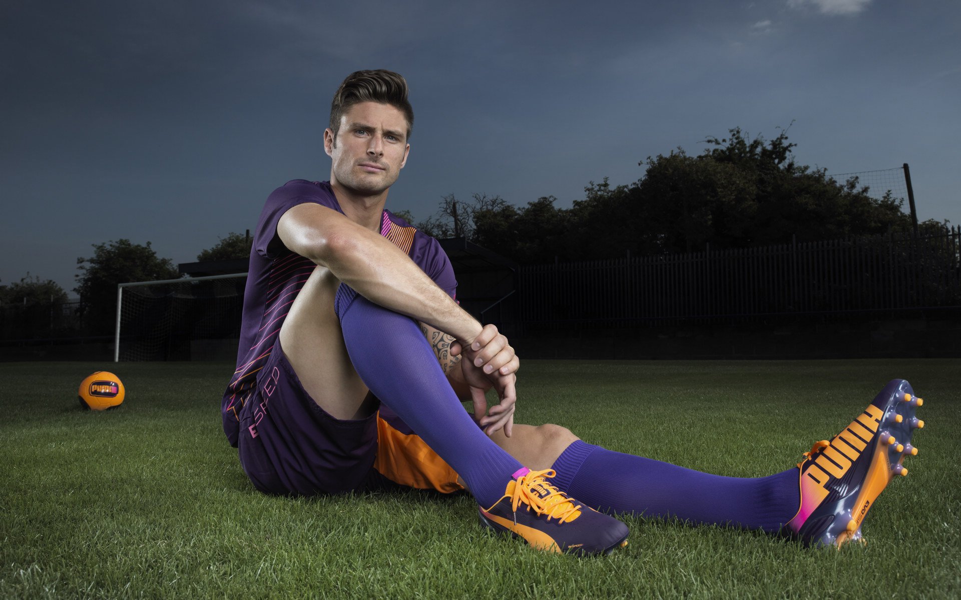 曼联的引援计划逐步展开，安德森成为冬窗目标之一，曼联安德森现状